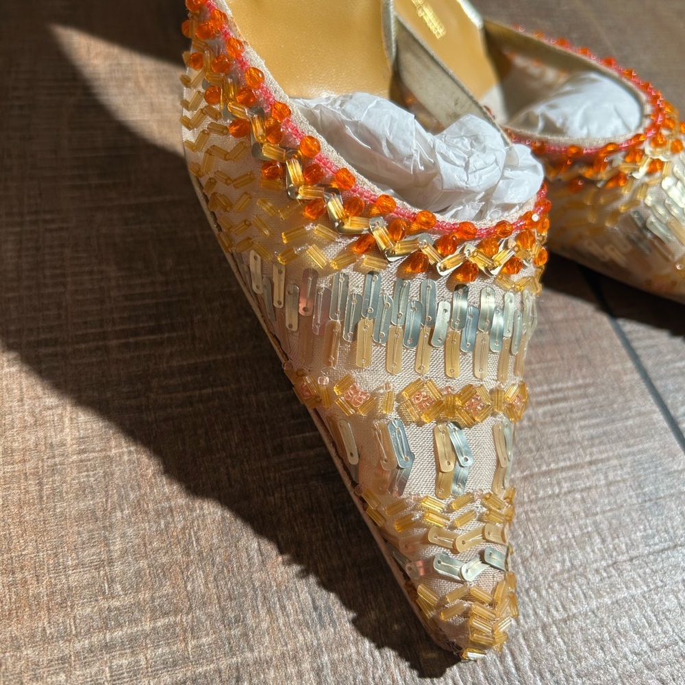 Vintage Y2K Embellished Yellow Beaded Pointed-Toe Mule Sz 7 1/2 - Picture 5 of 14